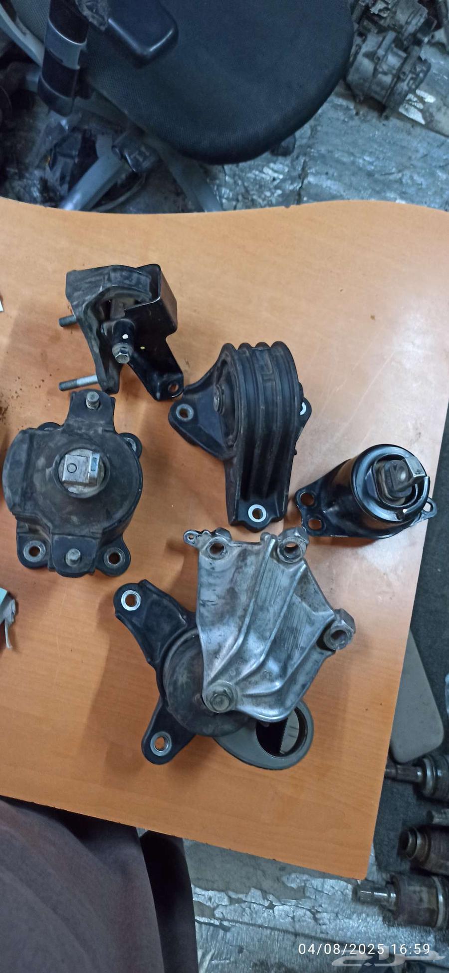 Engine and Transmission Seats for Accord Model 2013-2014-2015-2016-201764265720239747113