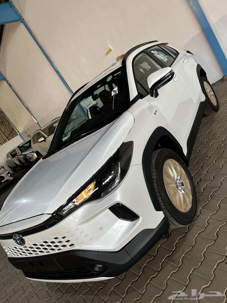 كورلا 2025 كروس نص فل اقل سعر64266084436867113