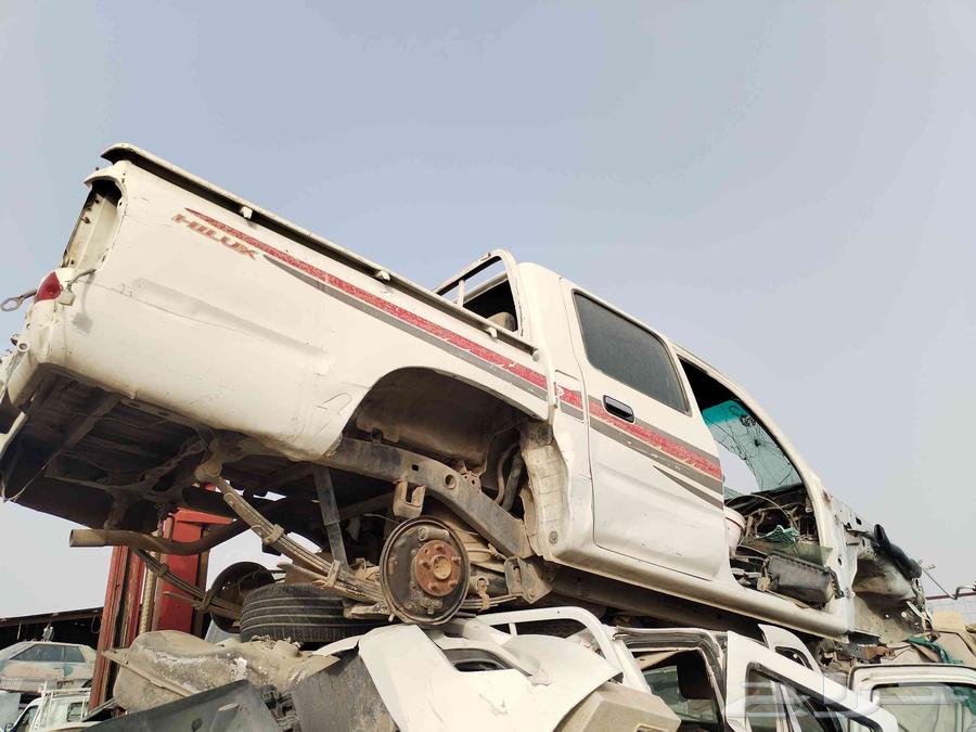 هايلوكس 2002 قطع غيار64264752991361110