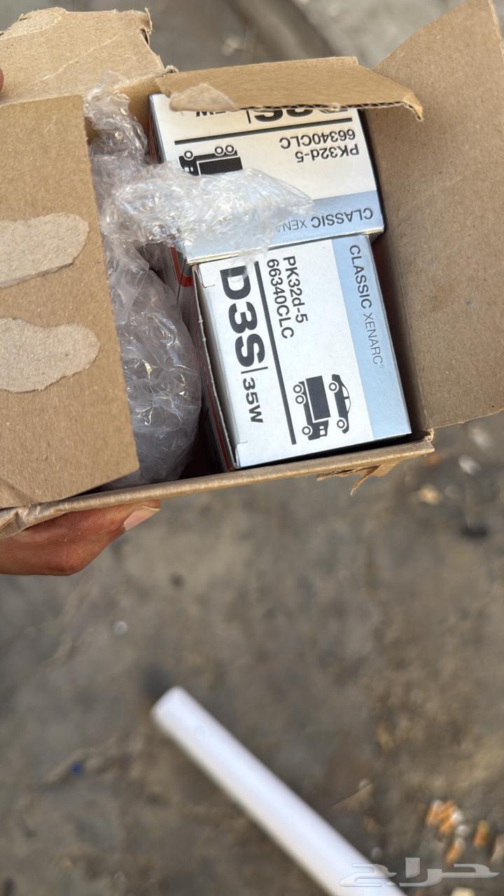 إضاءة أمامية زينون الماني اصلي و عضمان للبيع64264730274305111