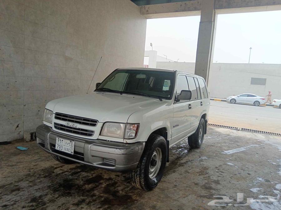 جيب ايسوزو تروبر موديل 200264228343903490114