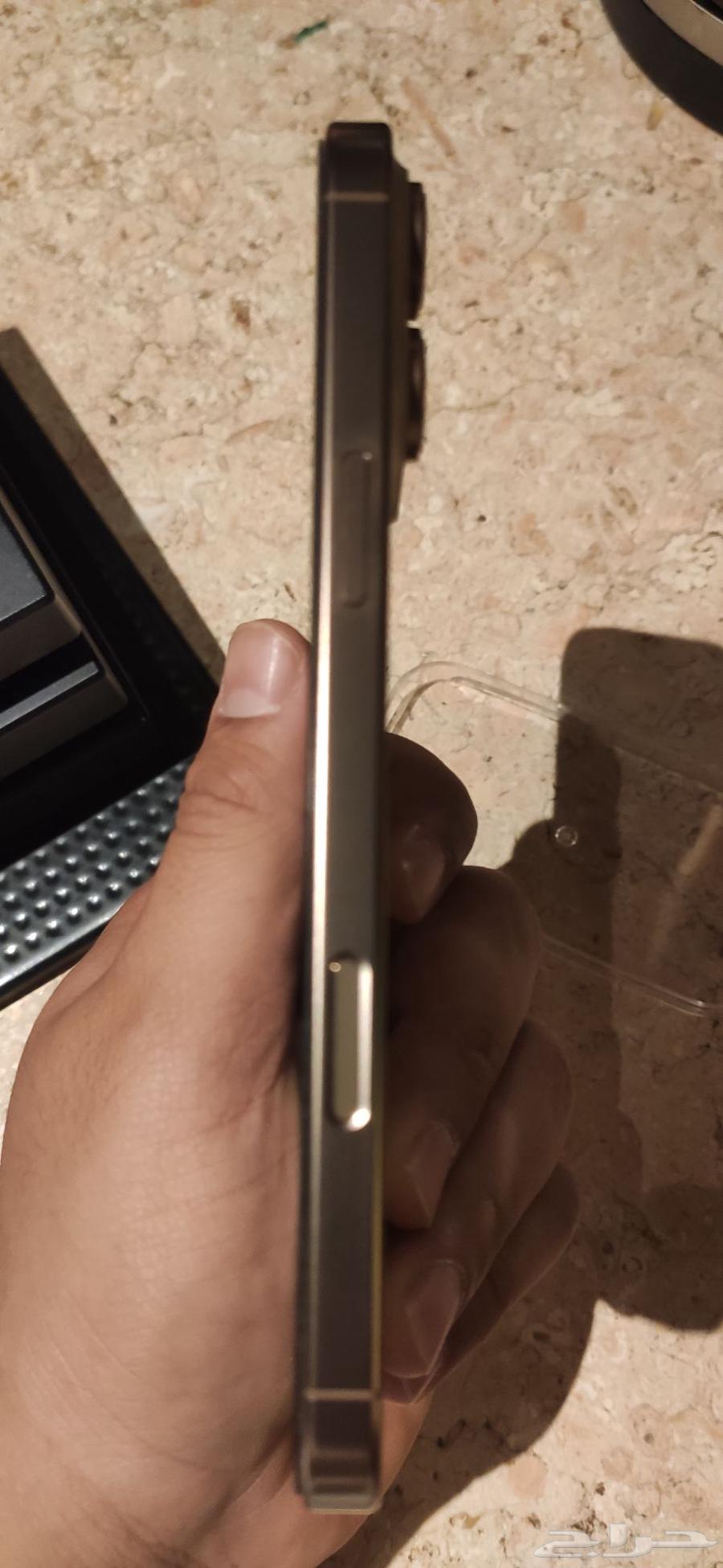 iPhone 16 Pro Max64018609395587114