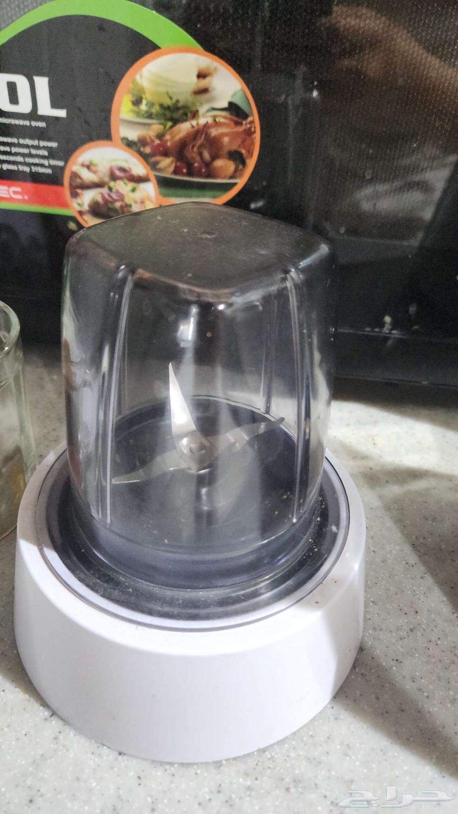Coffee grinder and mixer64072867777027112