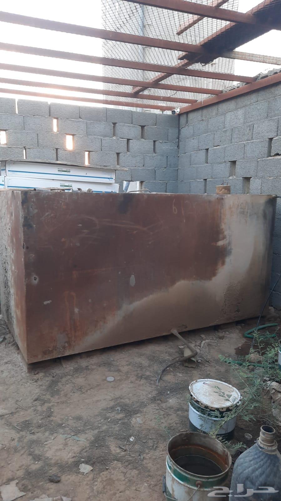 للبيع مكينة ماء فولفو ديزل64343582982018112