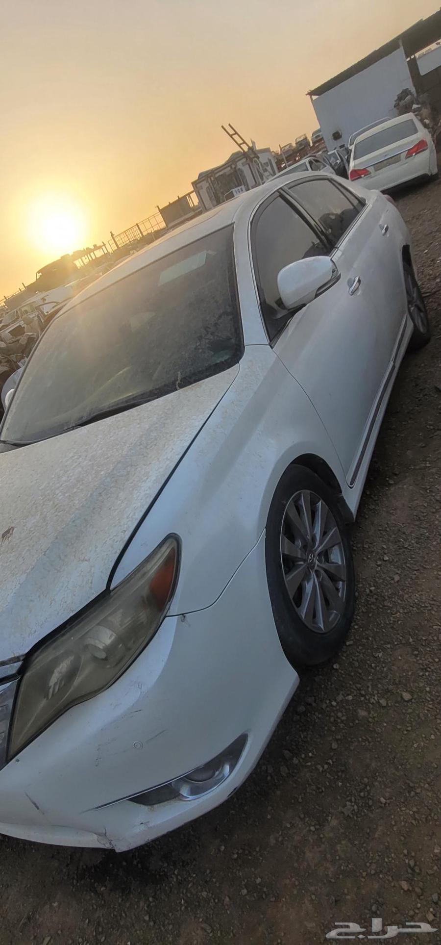 تيوتا افالون 2011. 201264343268508546112