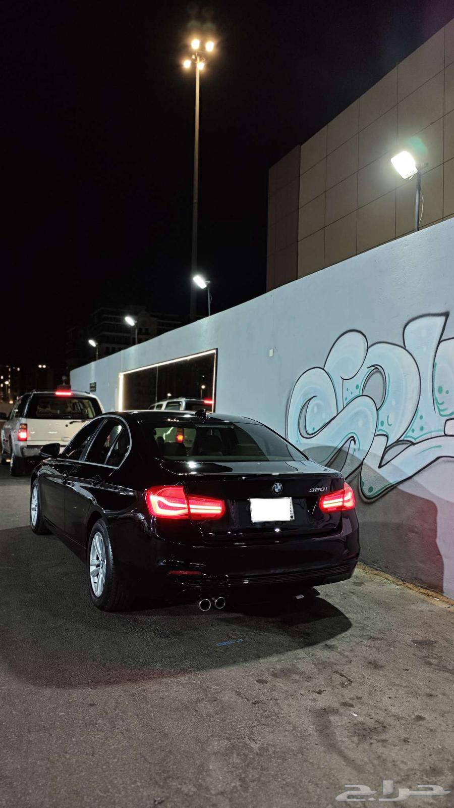 BMW 320i بي ام دبليو64358264810114111