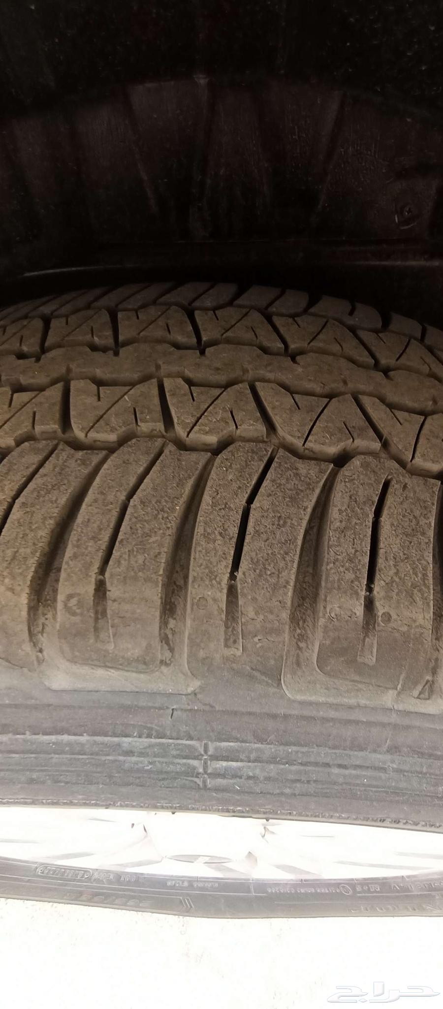 كفرات دانلوب 265 65 1864353438257538111