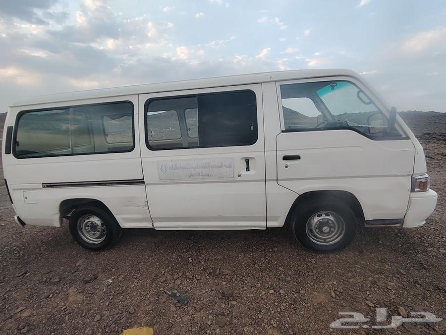 نيسان 2001 بنزين مكينه وقير علي الشرط مفحوص موجود بالمدينة64351003690883111