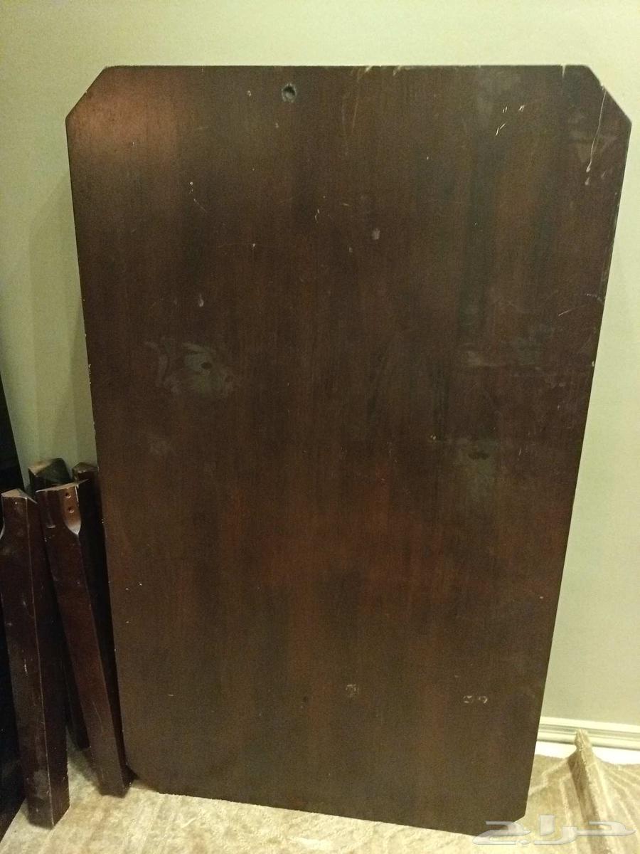 Dining table64121151564419110