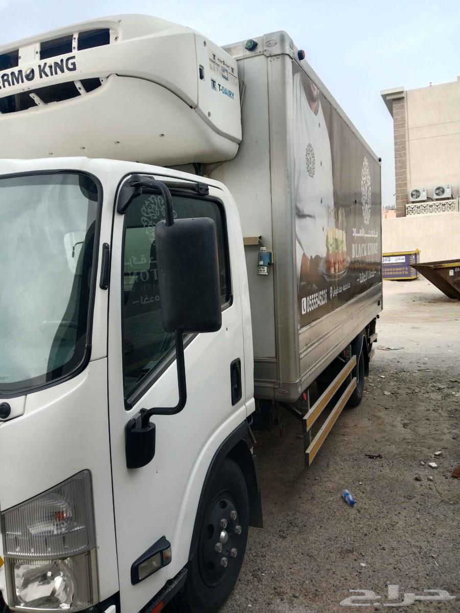 Dena Isuzu model 2016 engine is 100 okay AC is 100 okay64347938504449112