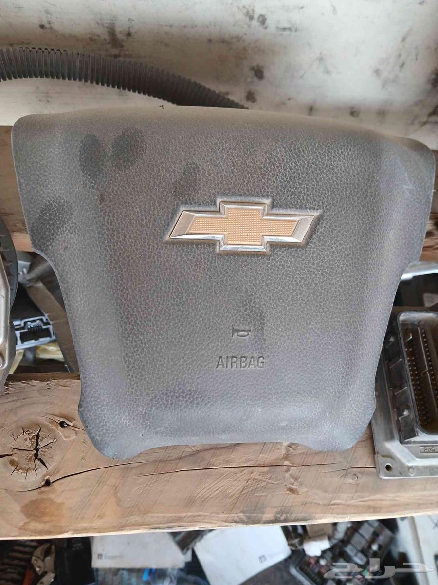 GMC Tahoe, Yukon, Denali, Silver Parts Dismantling64354548978434110