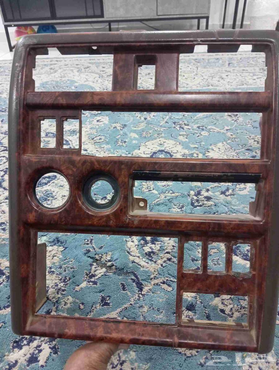 Safari 95 wooden cassette decor with break as shown in the picture, it is air conditioning64354622354945114