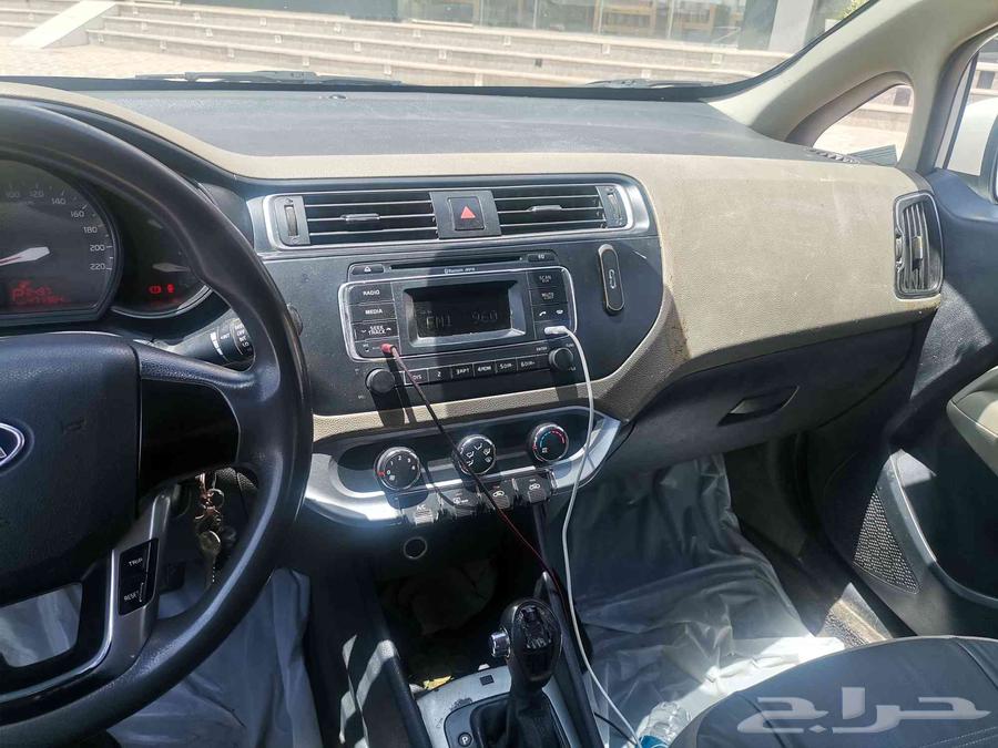 Kia Rio 201663618054978947111