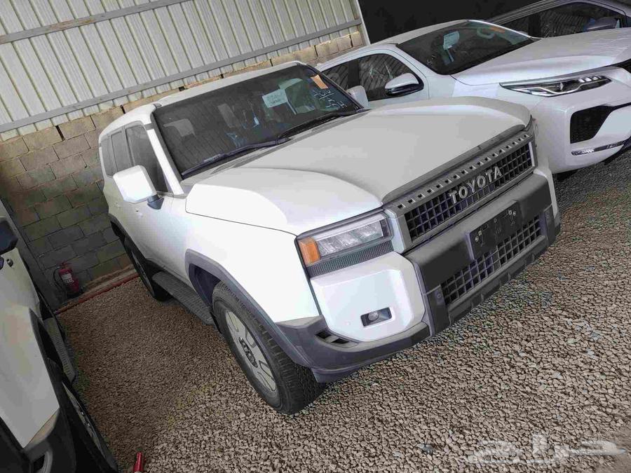 تويوتا برادوا TXL1 2025 فيها دمج بسيط وكاله سعر خاص64348524163331113