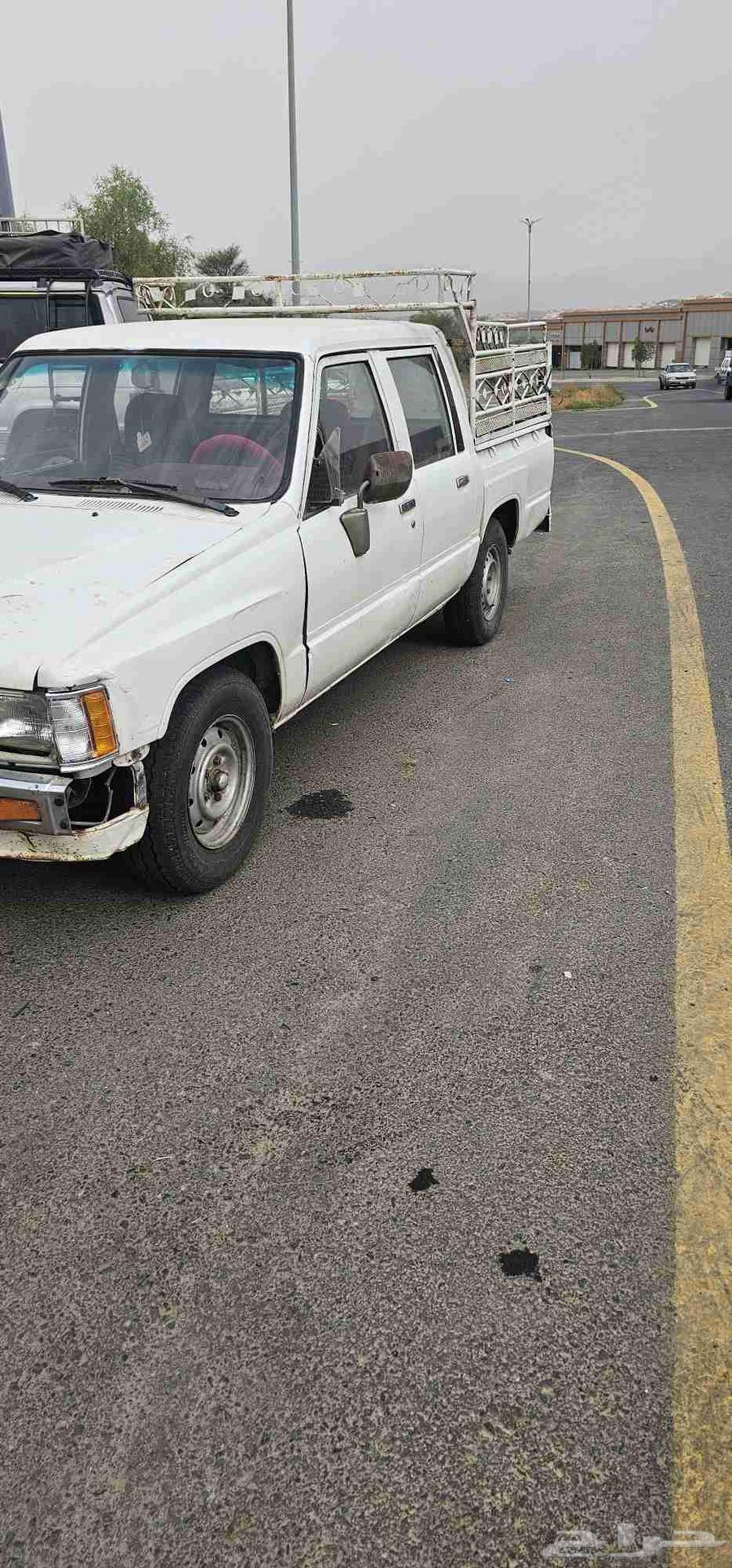 هايلوكس موديل 85 مجدد مكينه قير على الشرط64358381557379111