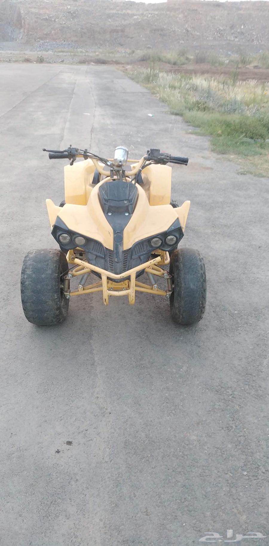 Chinese scooter for sale, large size 125, been working, parked for 3 years64366702807811110