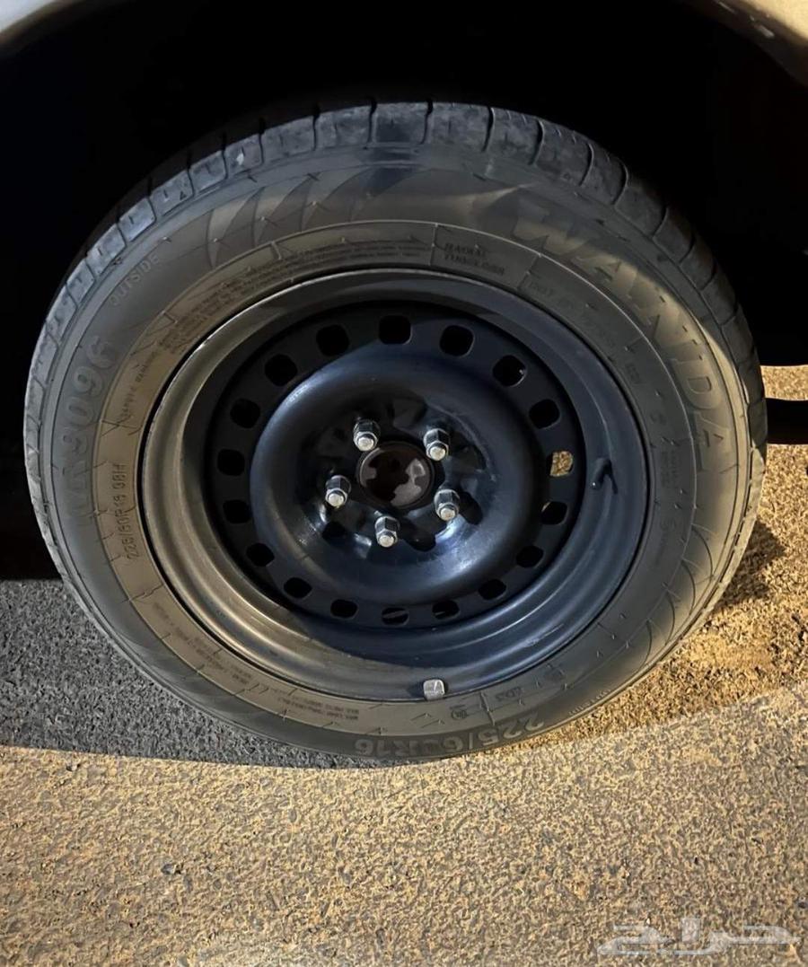 جنوط مقاس 1564367799304706110