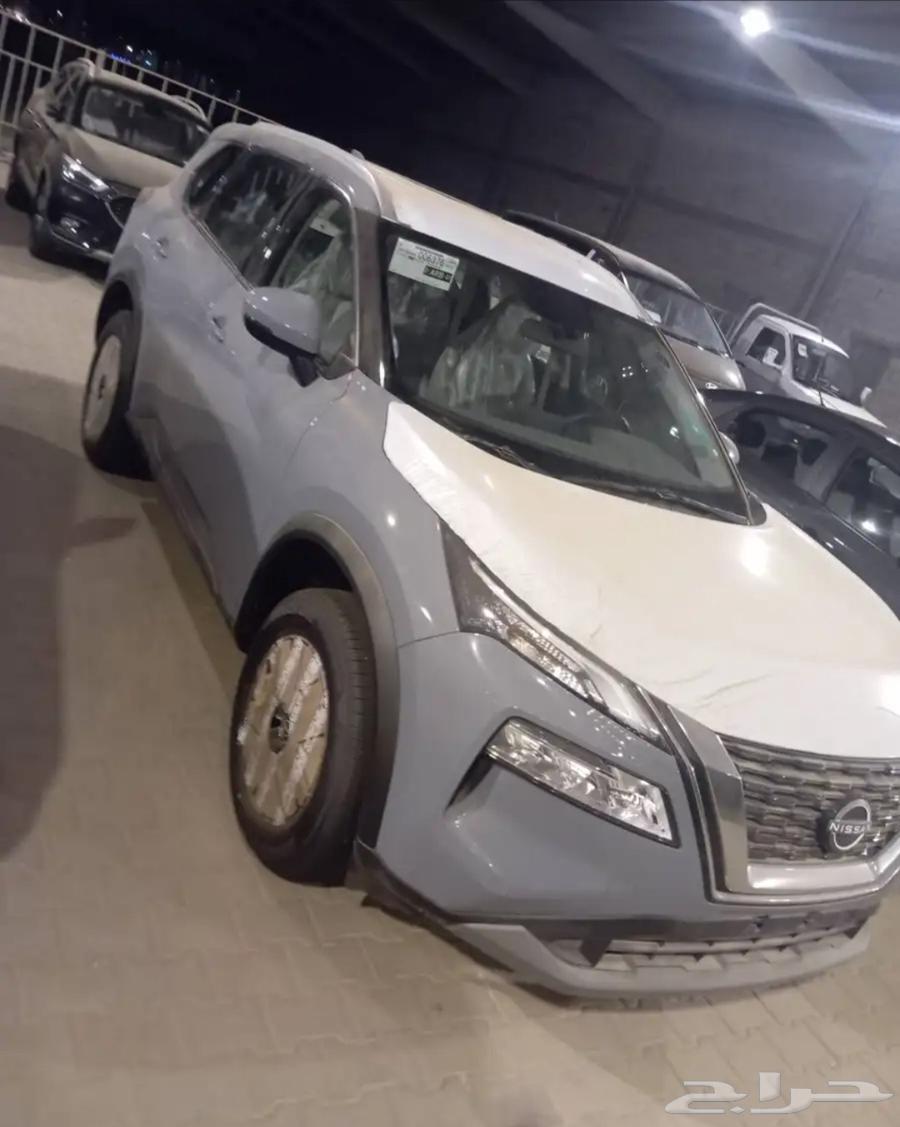 اكس تريل 5 و 7 مقاعد بدون دبل...202564364335762434113