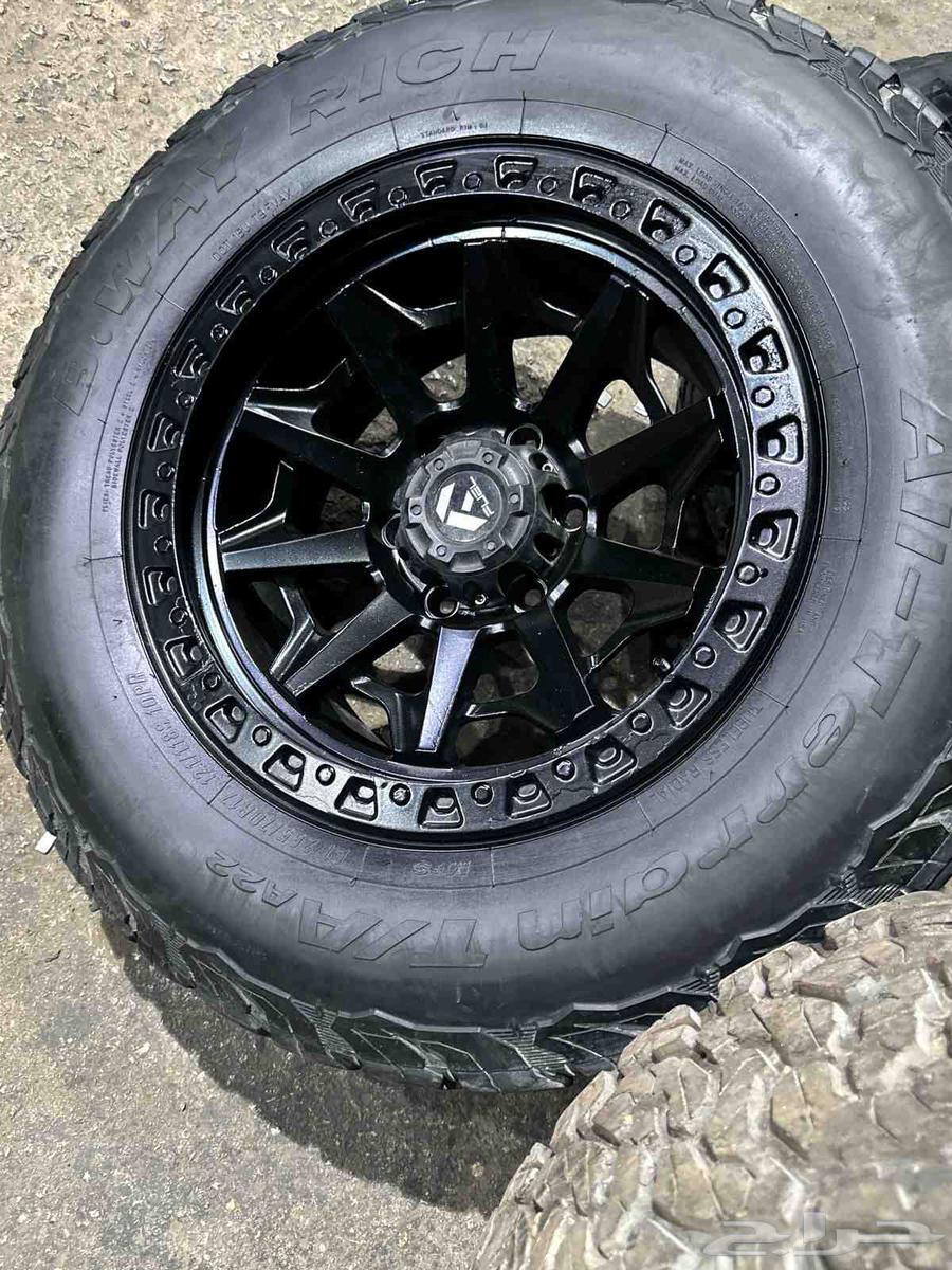 6 stud alloy wheels with BY tires size 265 70 1764367362130049112