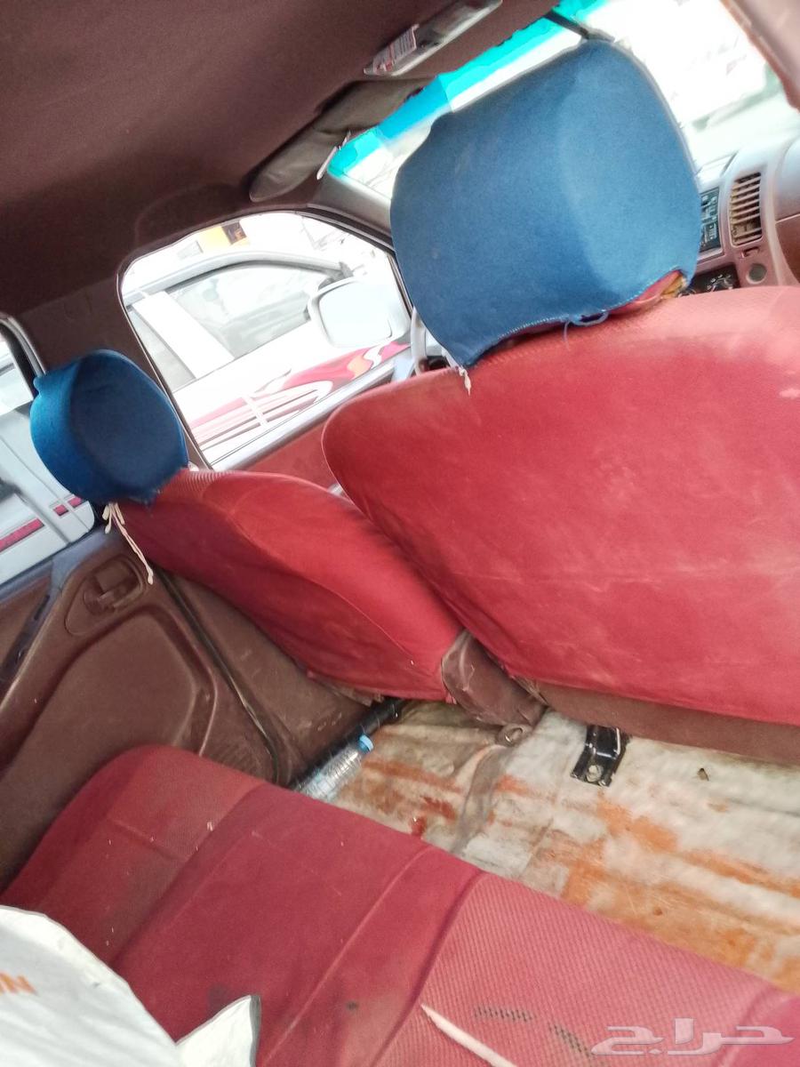 Nissan Navara 2013 model, fully functional engine and transmission64368878504194113