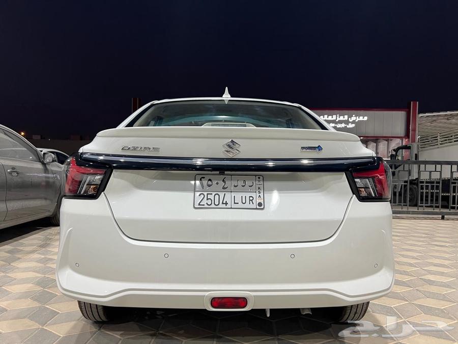 جيلي اميجرانذ 202664367391522819112