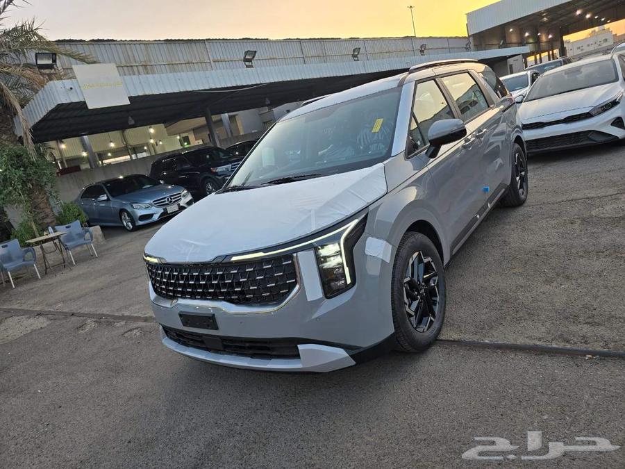 كيا كرنفال 2025 استاندرGL الاهليه64370554617217112