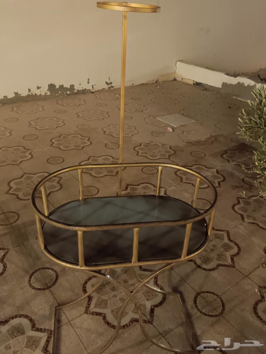 سرير اطفال مواليد مستعمل للبيع64144555406083110