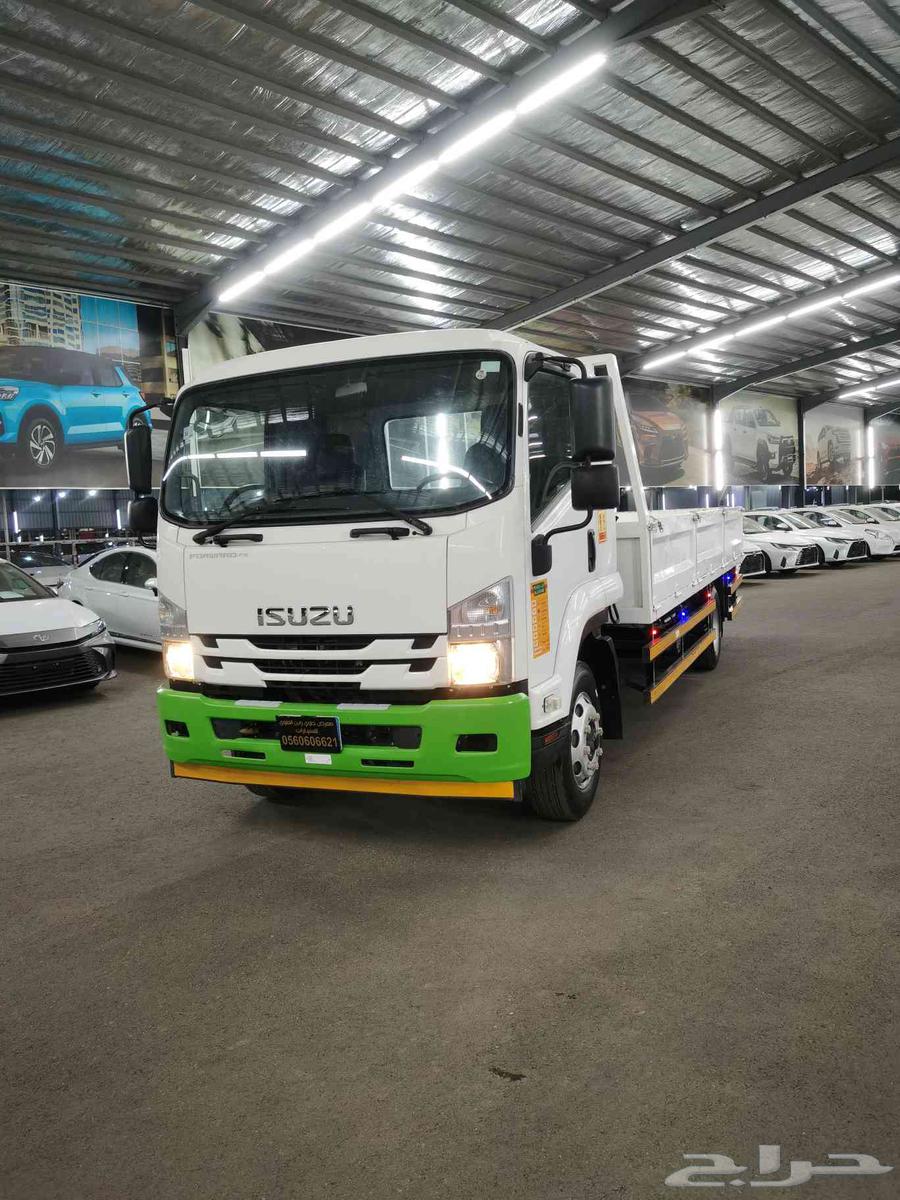 شاحنه ايسوزو 8 مسمار الموديل 2020 العداد 15 الف64368907789571110