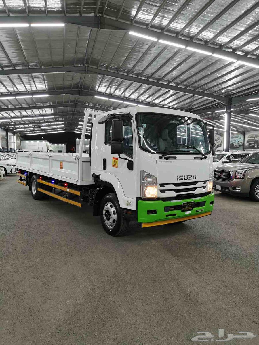 شاحنه ايسوزو 8 مسمار الموديل 2020 العداد 15 الف64368907789571112