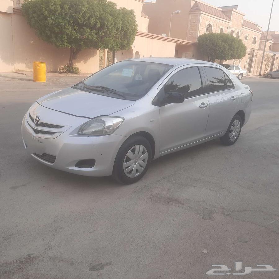 تويوتا يارس 201164372229281667111