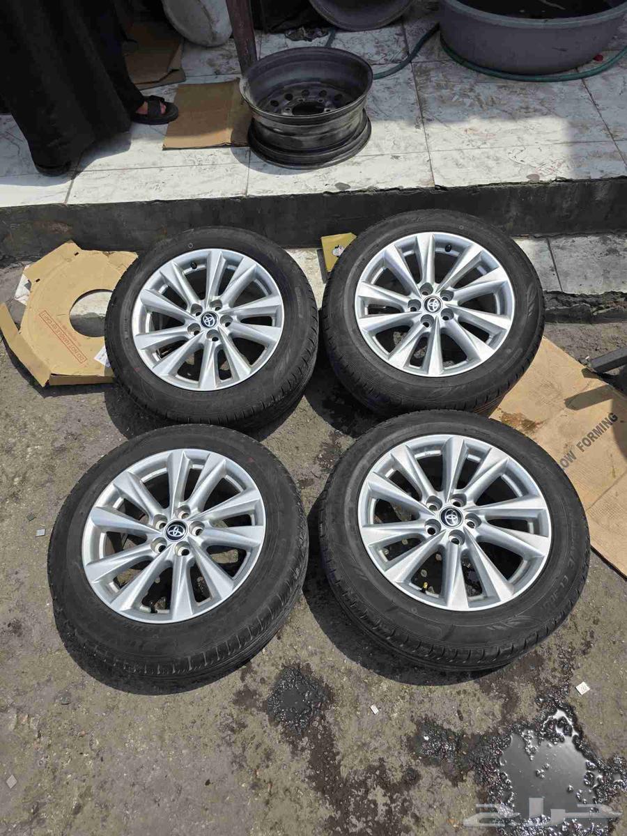 جنط كورلا 2025 اصلي وكاله مع كفرات دنلوب اخو الجديد تاريخ 2564364847118978110