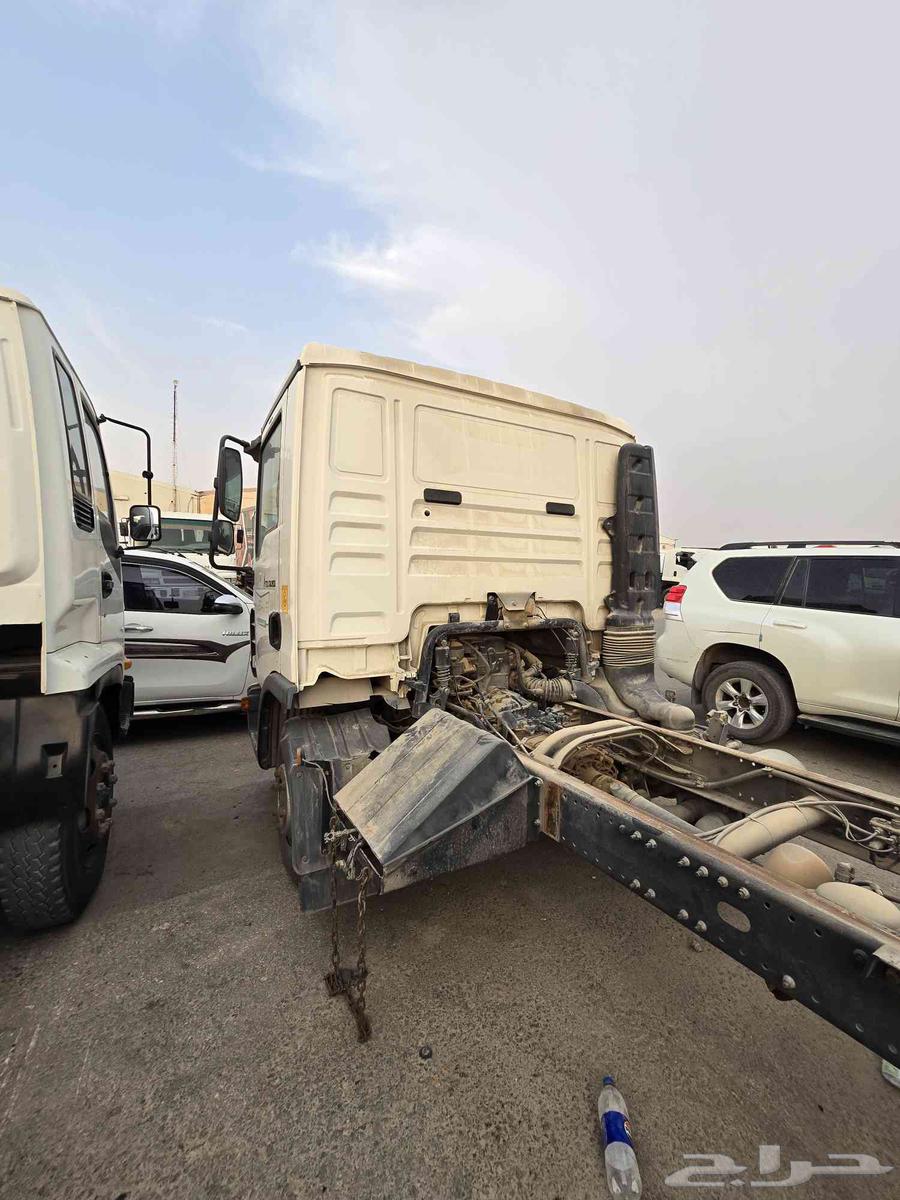 Lori Man 201564368659587202112