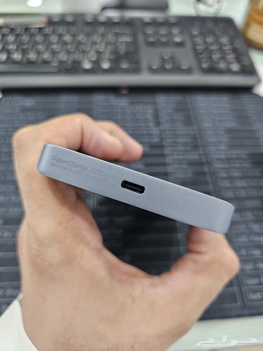 للبيع راوتر 5G وشحن سوبر جارج 9v حجم 7000mAh64141529327235112