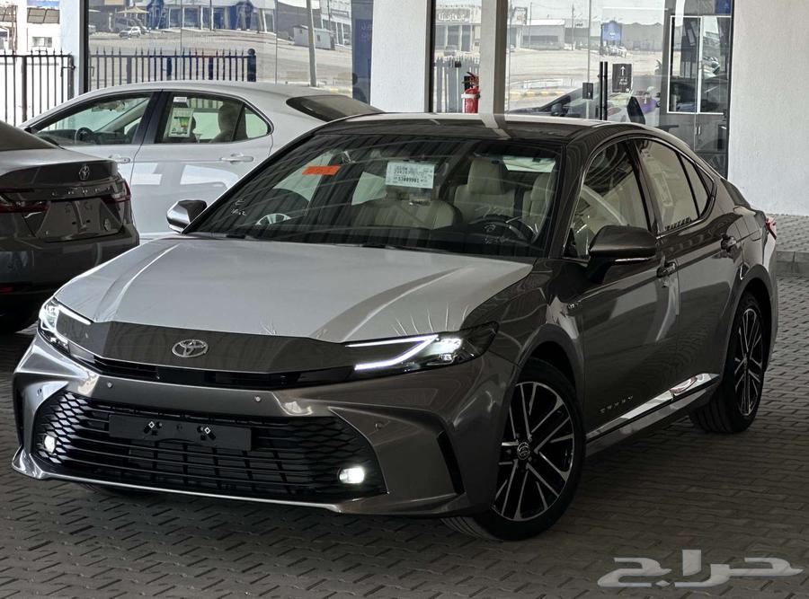 تويوتا كامري LE بانوراما 2025 - toyota camry LE hybrid64362892274307111