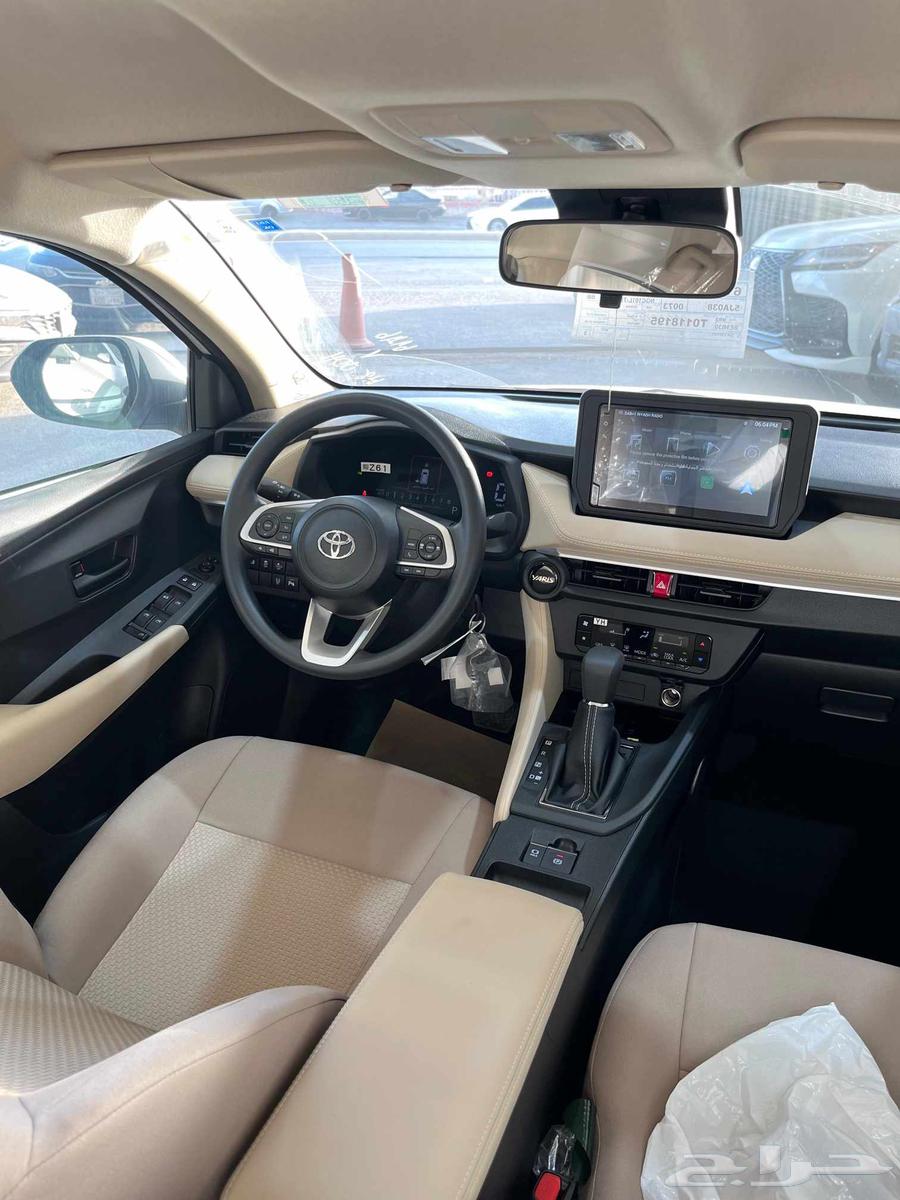 تويوتا يارس نص فل Y Plus موديل 202664369630428289112