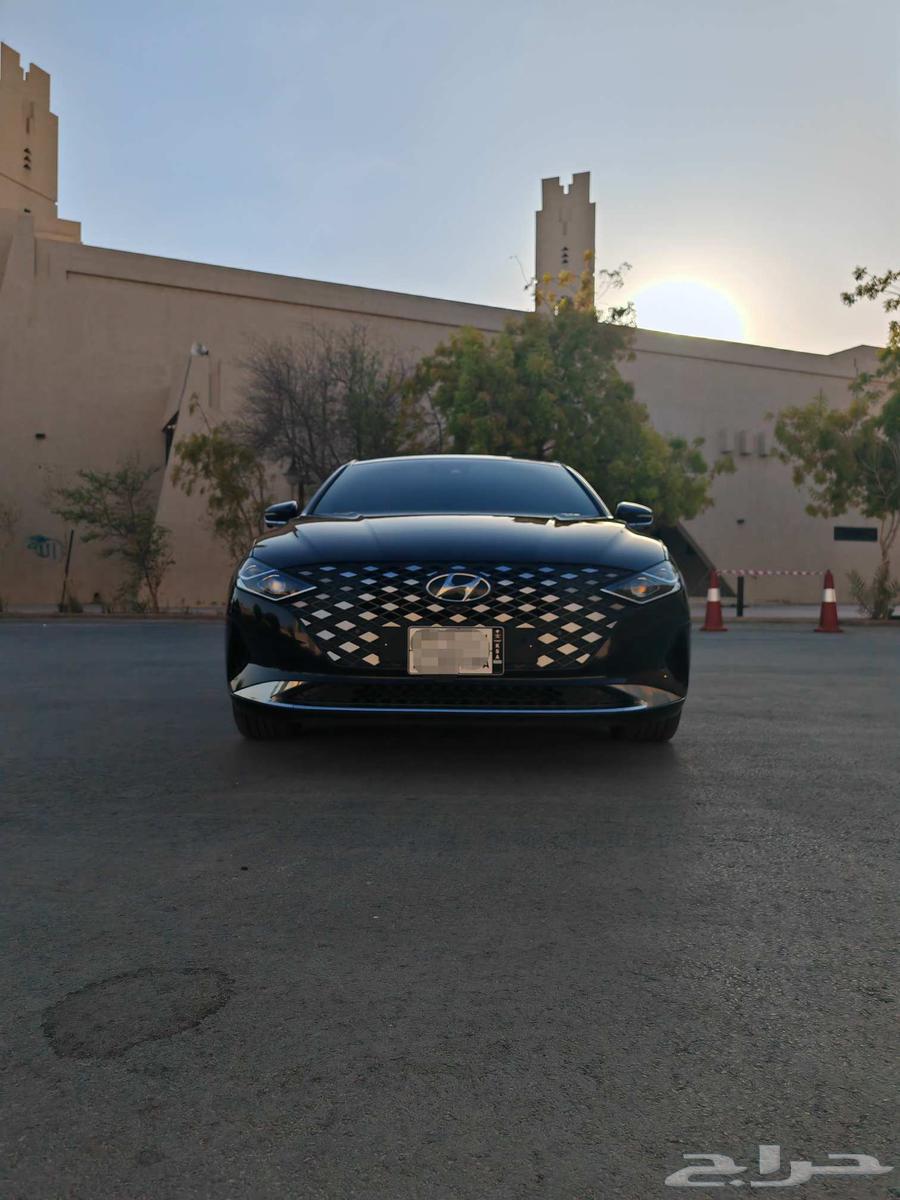 للبيع ازيرا 2020 v6 مواصفات مميزه64369557216641111