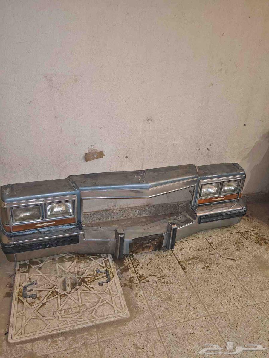 Complete front bumper, fiber, bumper, spark plugs, sensors and emblem64371191175938112