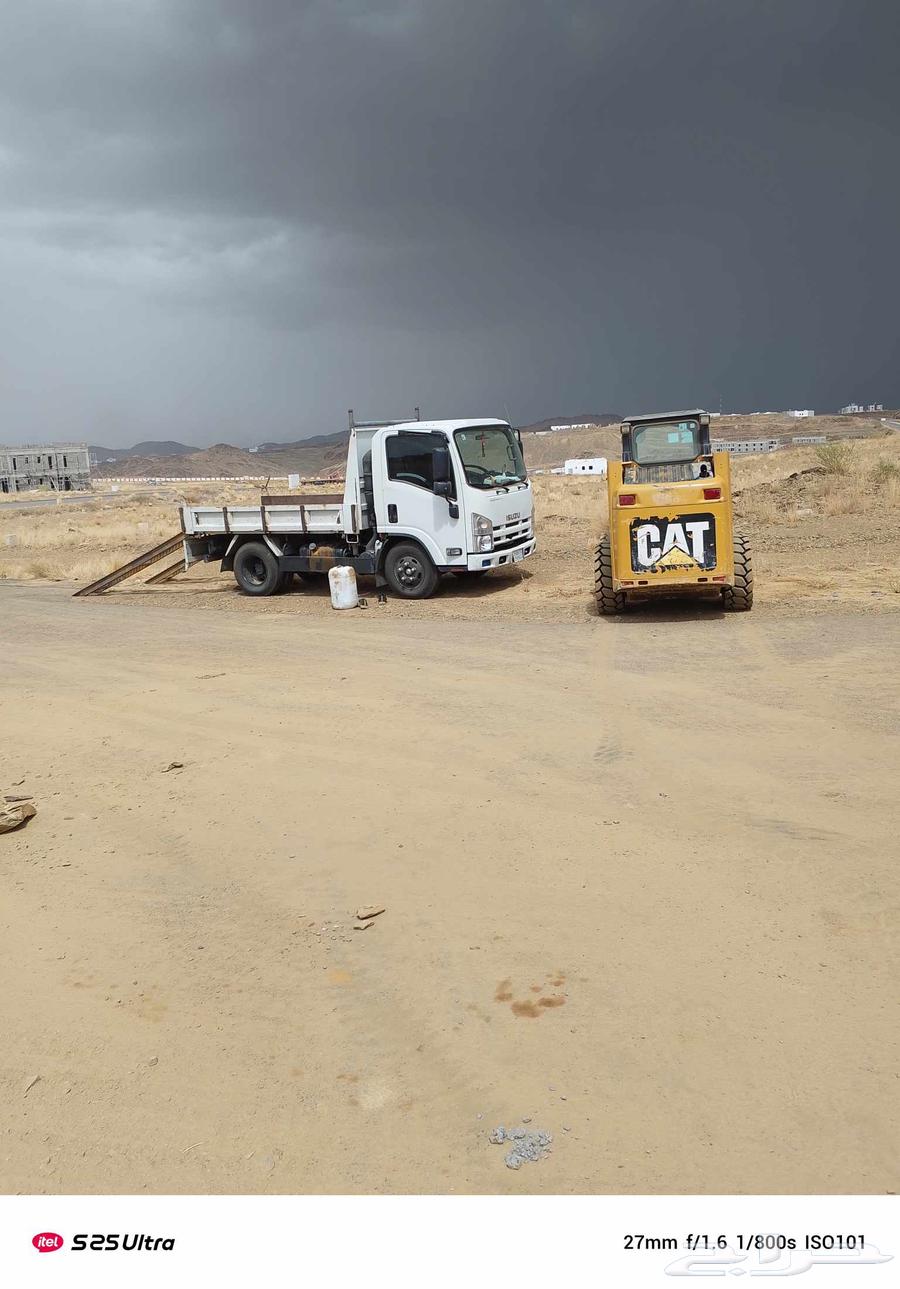 Available bobcat and dump truck for daily or hourly work in Abha, Khamis Mushait64370914812674110