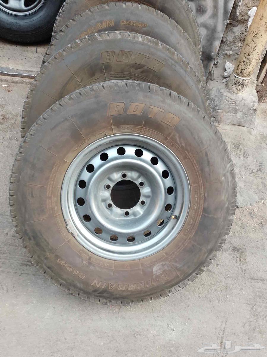 Tires with Rims 6 Studs Size 235 85 16 Date 2464367974301571112