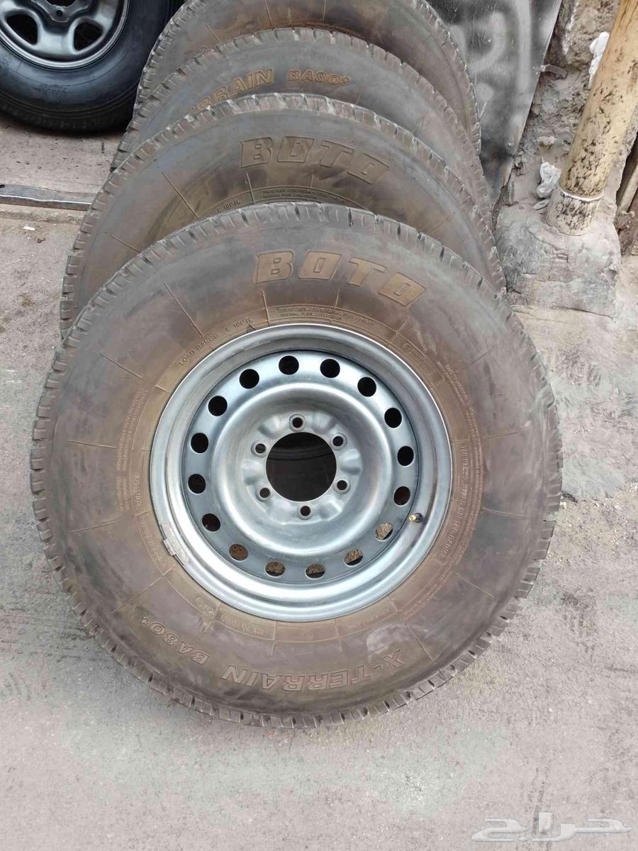 Tires with Rims 6 Studs Size 235 85 16 Date 2464367974301571111