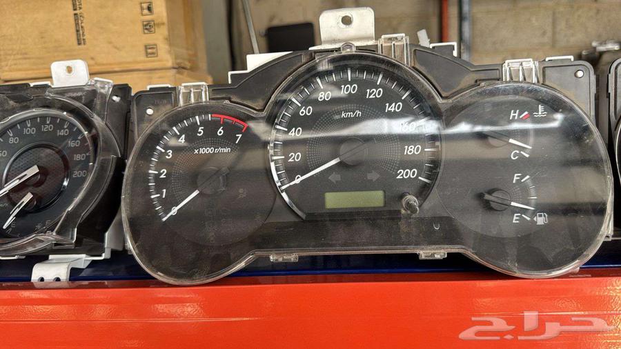 تيوتا هايلوكس64370351910146112