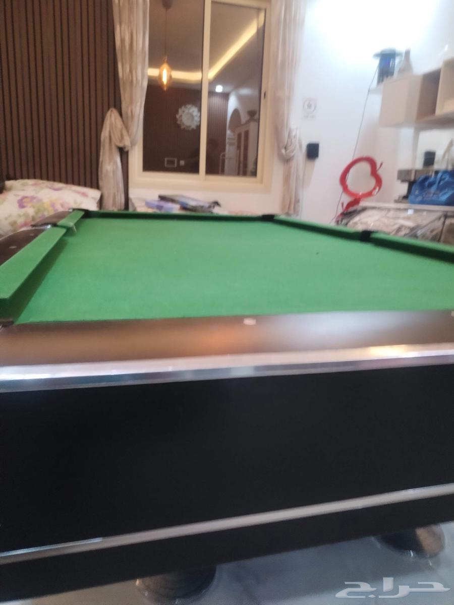 Pool table No. 2, almost new with accessories64145766335874112