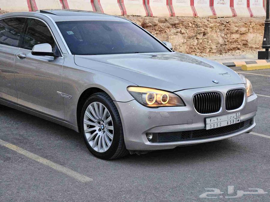 BMW 730Li - 2011 - فل كامل بدي وكالة64372141240322112