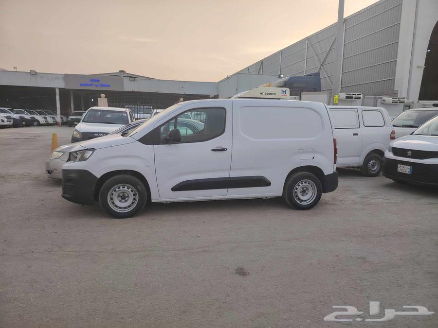 بيجوا بنتر 2023 عداد. 3864368907865858114