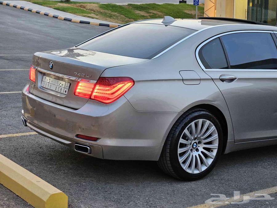 BMW 730Li - 2011 - فل كامل بدي وكالة64372141240322113