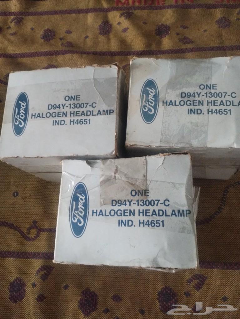 Original Ford Marquis spark plugs, 90 and below, agency new, quantity 364371306841858110