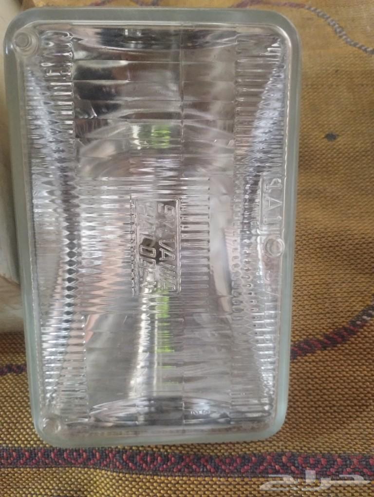 Original Ford Marquis spark plugs, 90 and below, agency new, quantity 364371306841858112