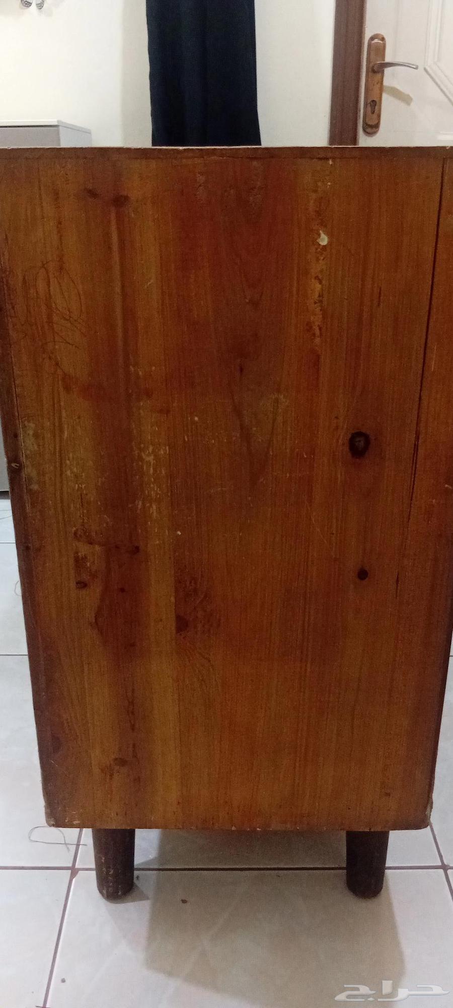 TV table64141534734337112
