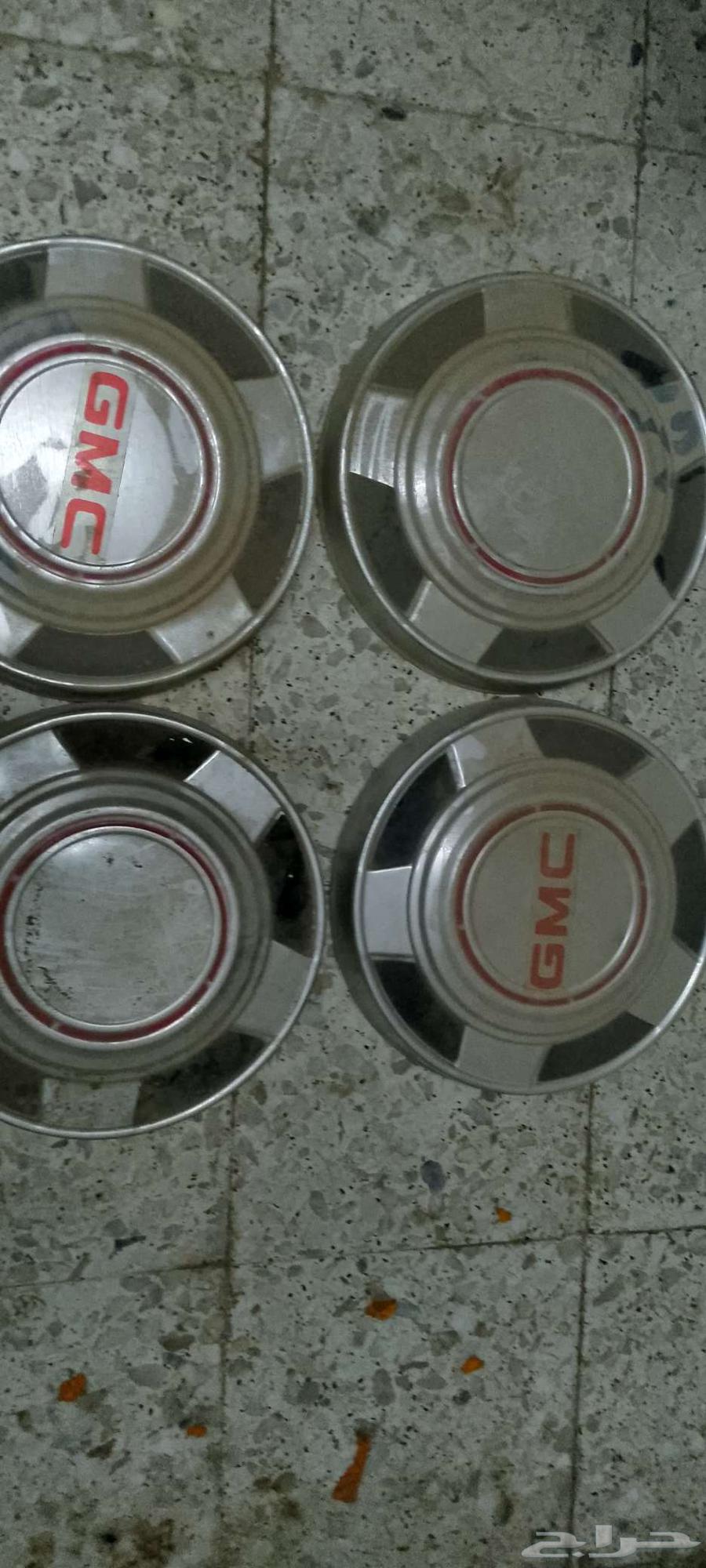 اكسسورات وزينه قديمه64371394084865110