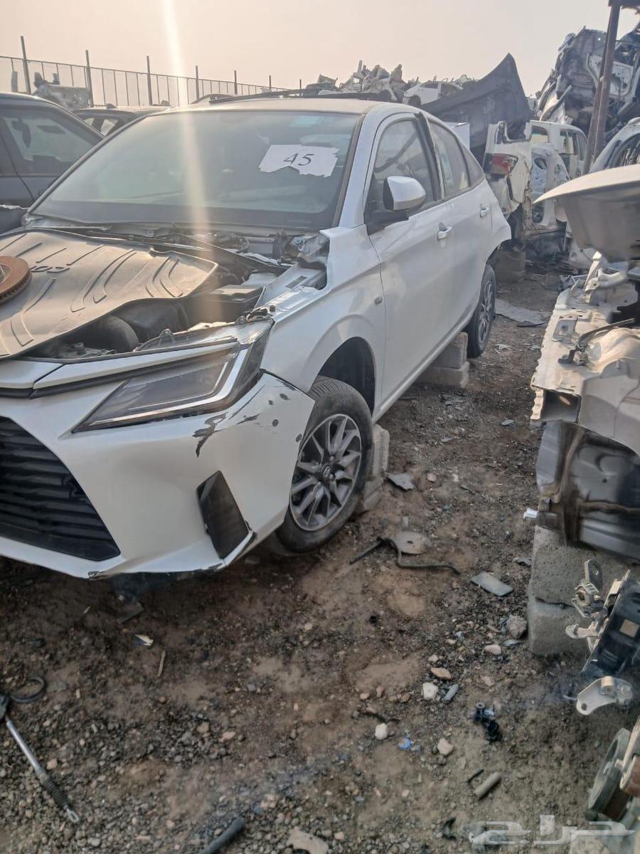 قطع غيار تشليح تيوتاء فرش نر وغيرها 202164367726782849113